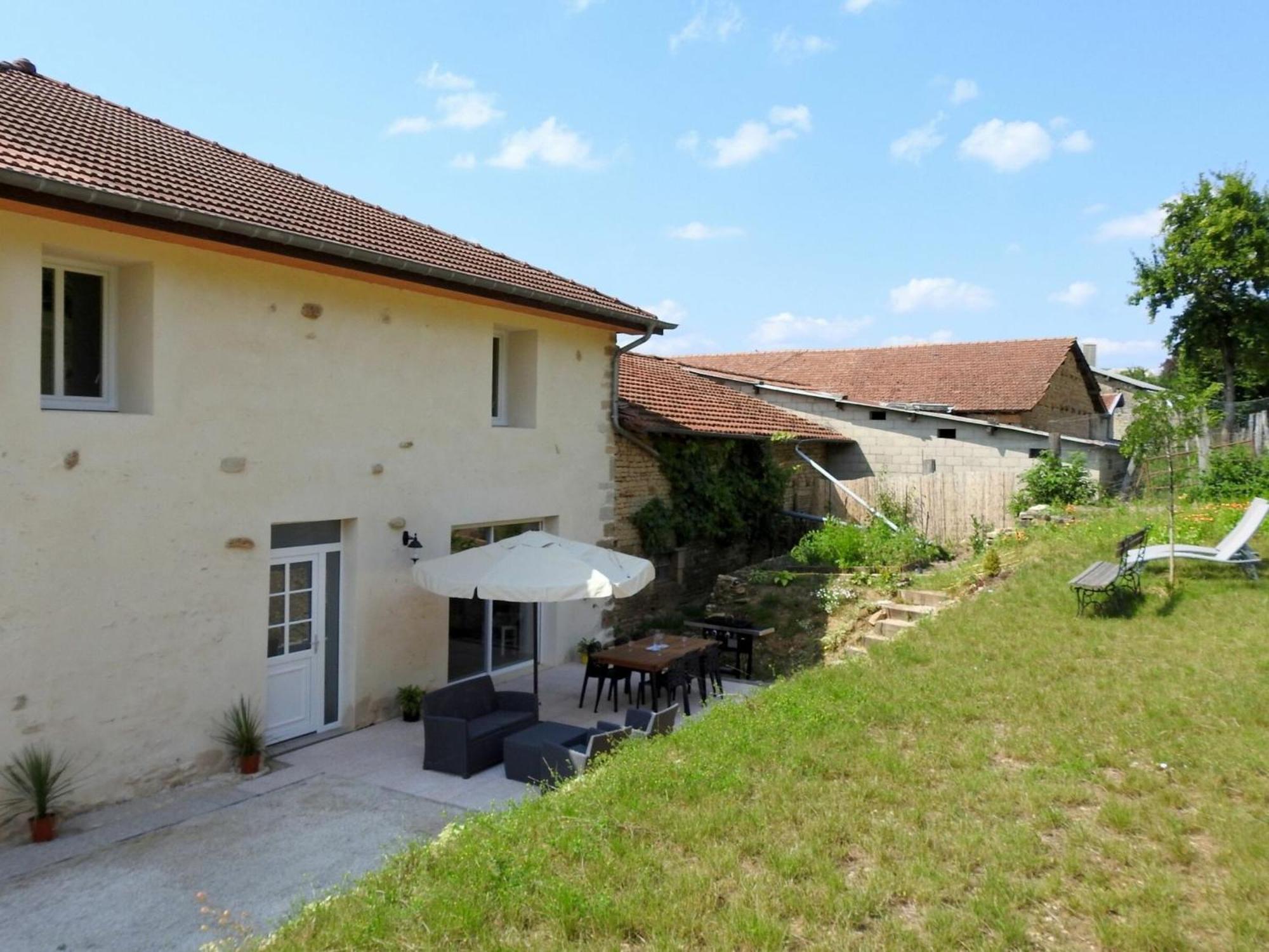 Gite Renove 3 Chambres Avec Cour Et Terrasse, Proche Musee Et Voie Verte Vers Le Lac Du Der - Fr-1-611-63 Dommartin-le-Franc Buitenkant foto