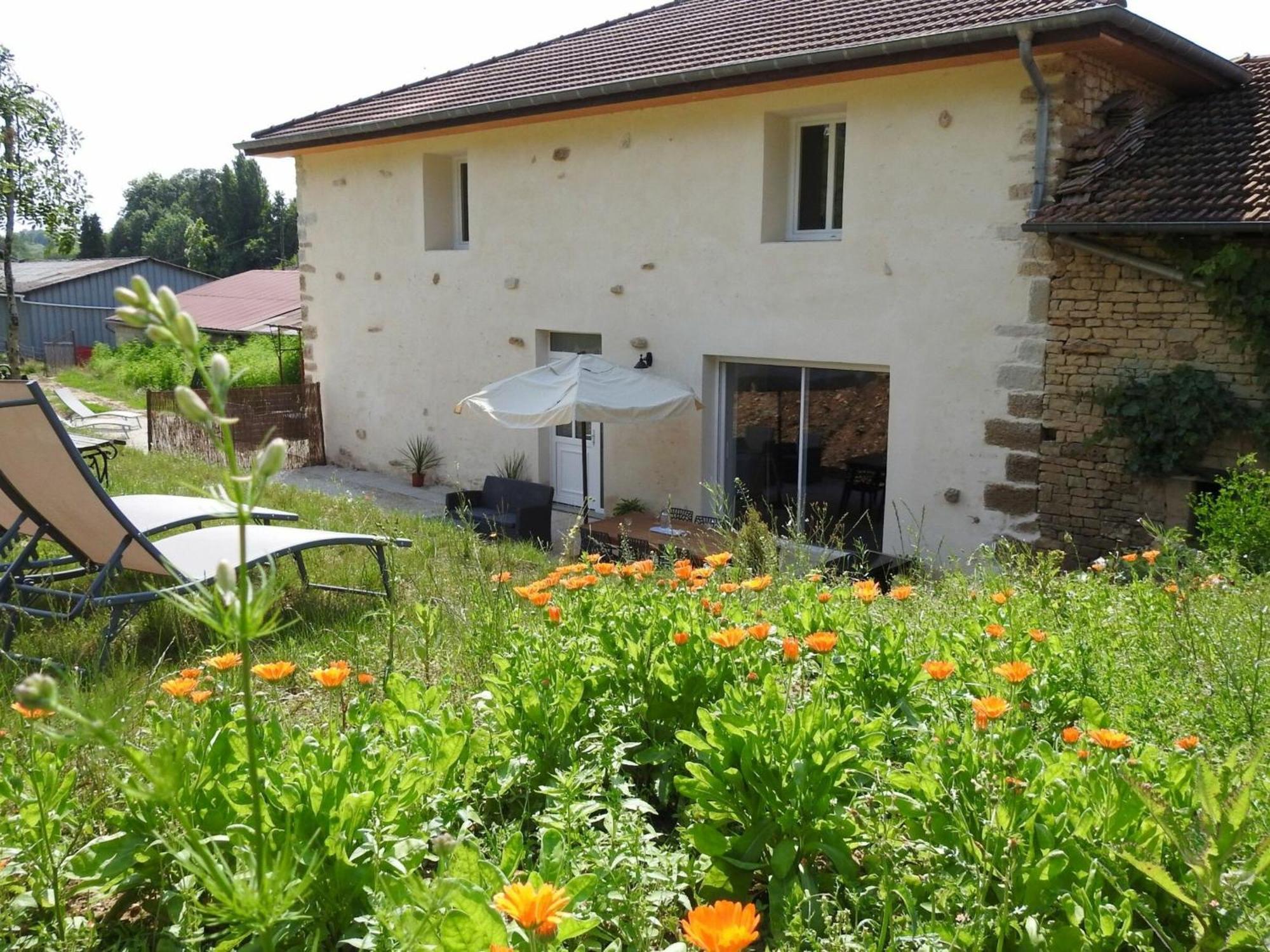 Gite Renove 3 Chambres Avec Cour Et Terrasse, Proche Musee Et Voie Verte Vers Le Lac Du Der - Fr-1-611-63 Dommartin-le-Franc Buitenkant foto